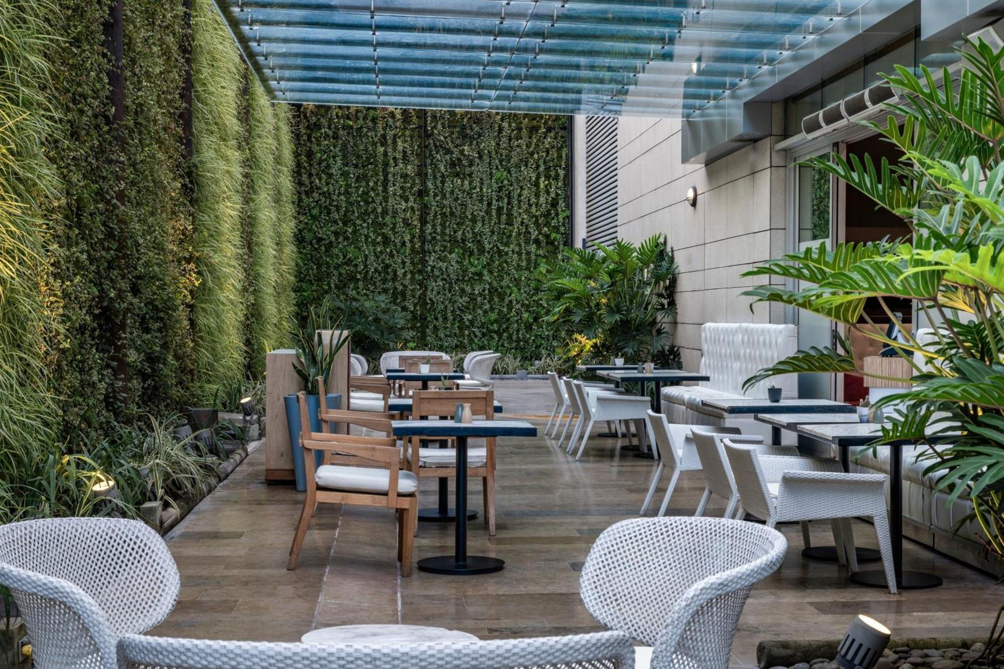 Medellin Marriott Hotel Exterior photo