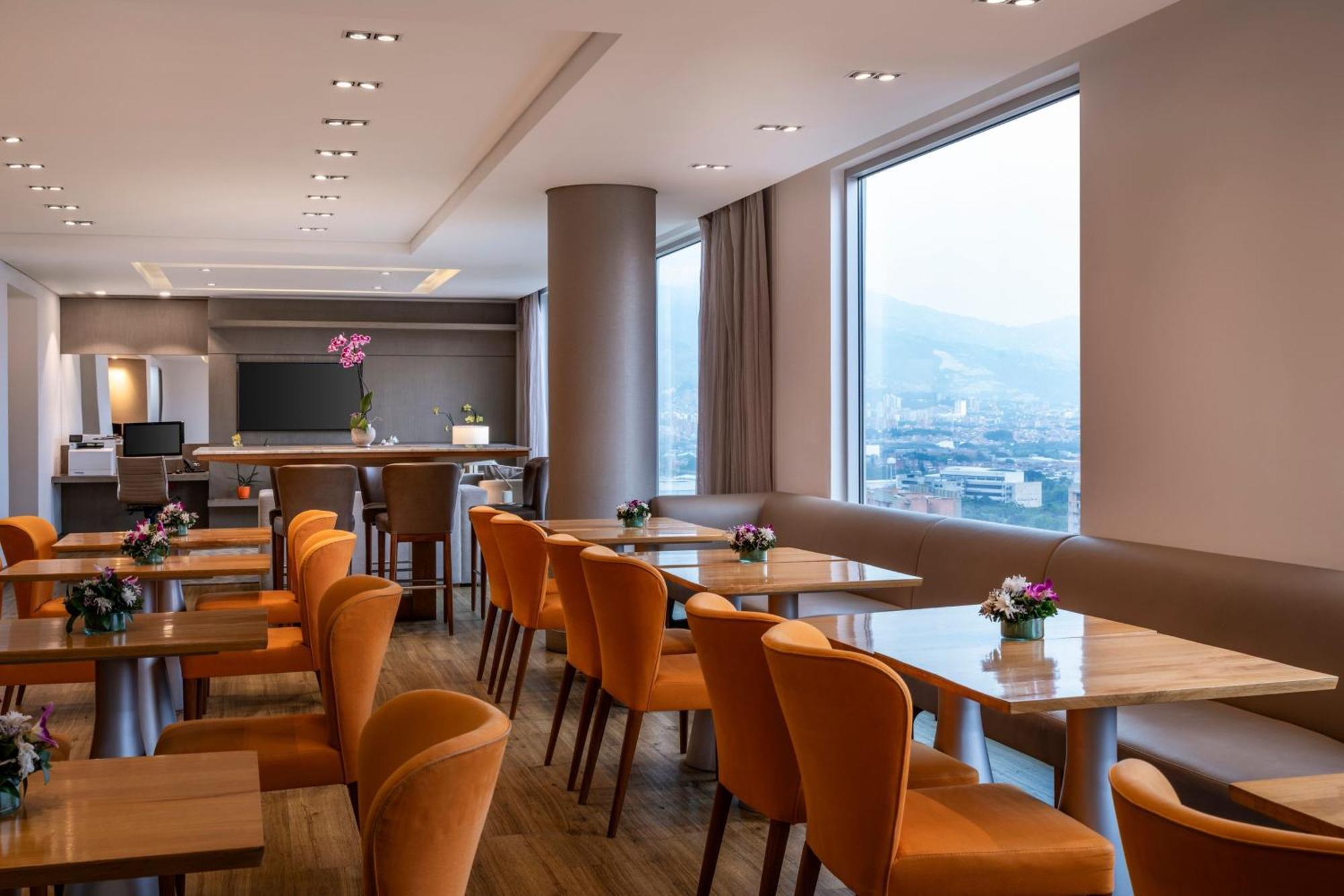 Medellin Marriott Hotel Exterior photo